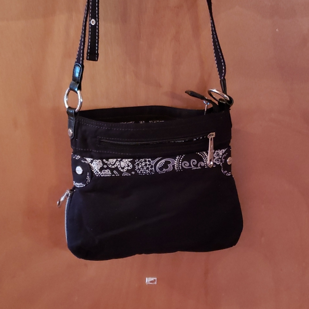 Thirty-one pop purse